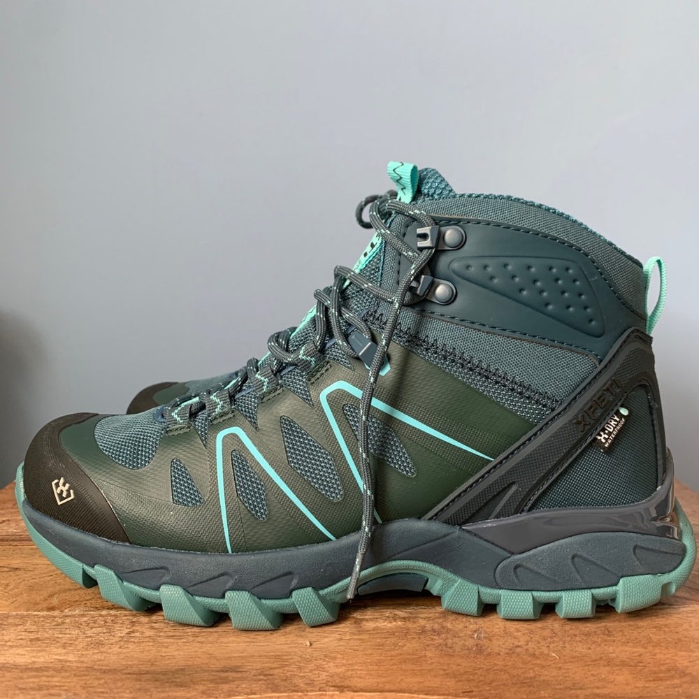 Xpeti Wildfire Blue Green Waterproof Boots 9.5